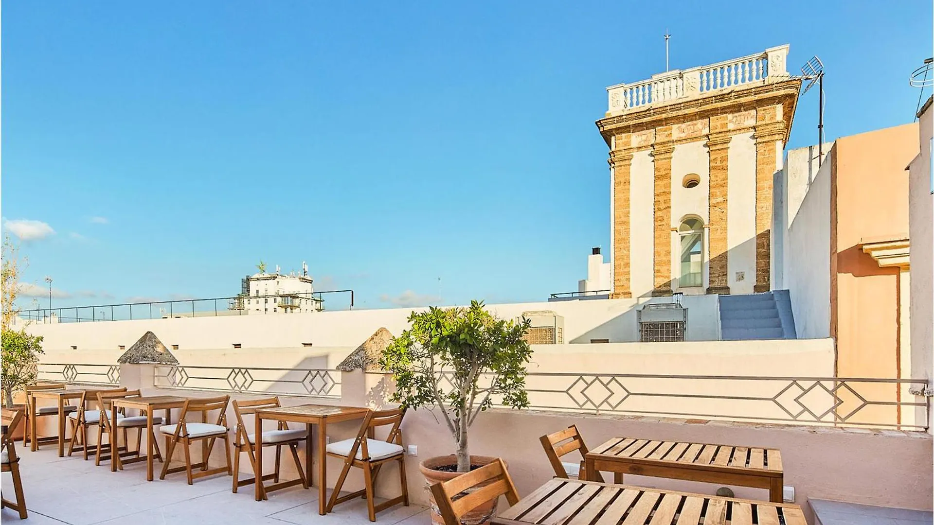 Awesome Apartment In Cdiz With Kitchen Cadiz