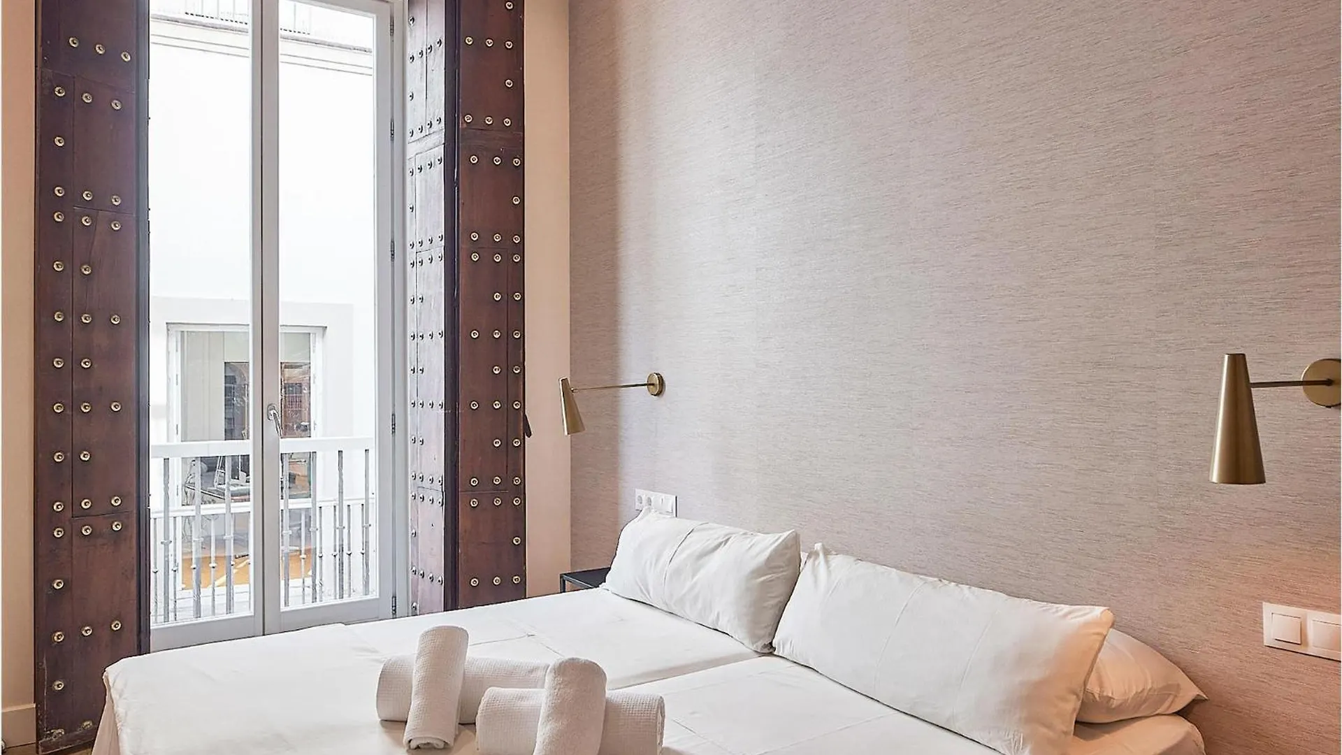 Awesome Apartment In Cdiz With Kitchen Cadiz