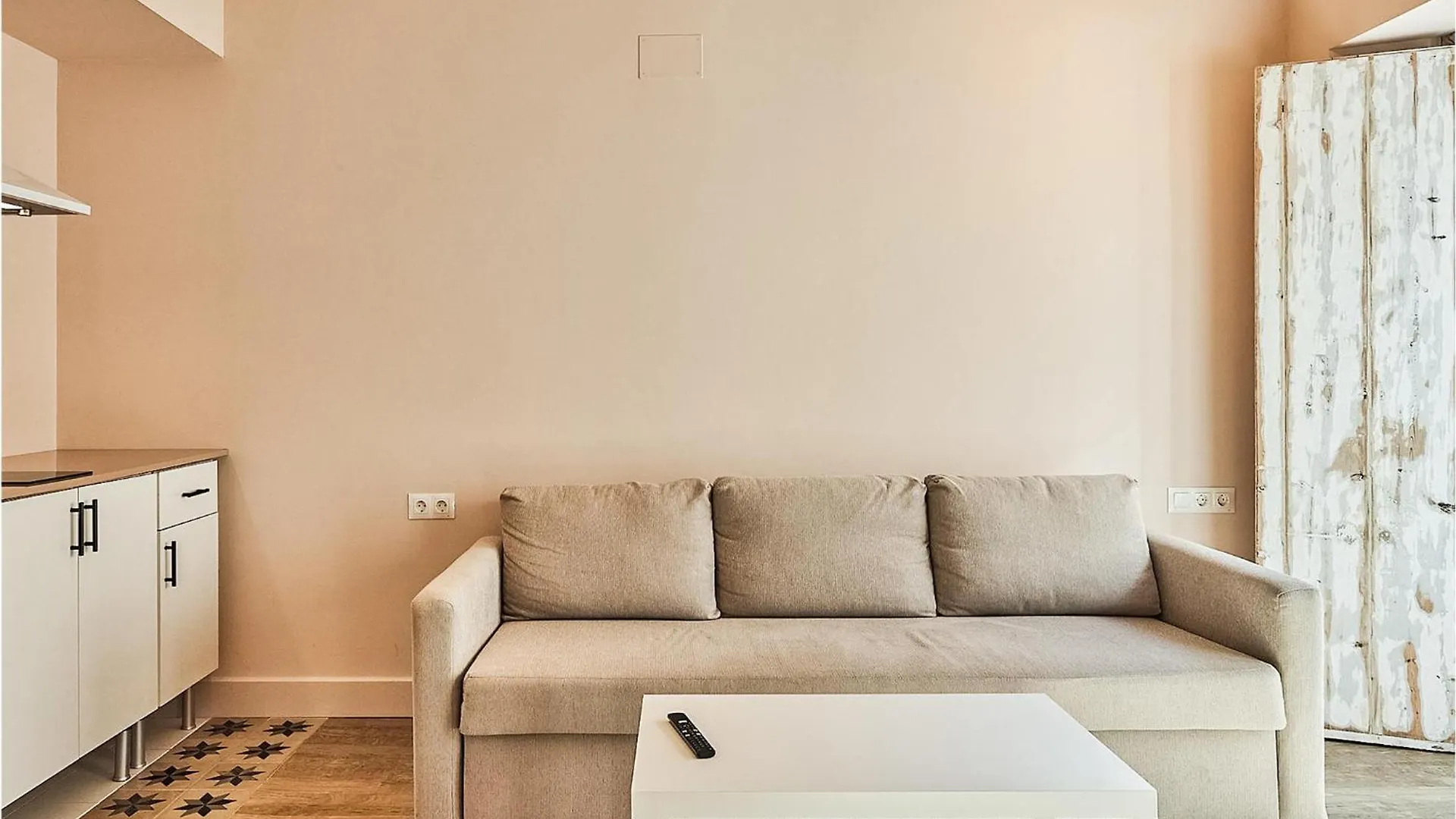 Awesome Apartment In Cdiz With Kitchen Cadiz